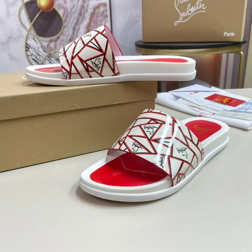 [CL red sole shoes] P: 300💰 size 38-45 Men's classic slippers, made on the official website 1:1, the original factory specializes in original materials ➖ OEM 3D printing pattern production ➖ Ultra-light non-slip outsole. Super fashionable and super comfortable, handsome on the feet, a must-have for men in summer! !